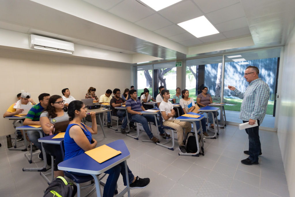 UdeG reanuda sus actividades académicas y laborales