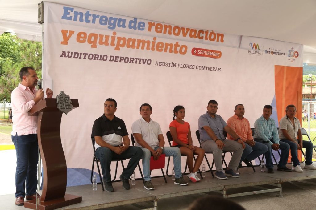 Inaugura Andrés el octavo Bebedero Público de Puerto Vallarta