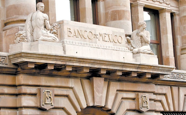 Banxico mantiene su tasa de interés en 8.25%
