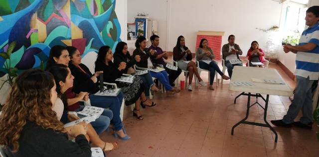 Imparte Sistema DIF taller de Lengua de Señas Mexicanas