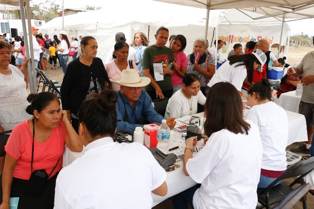 Más de 500 personas atendidas en la jornada de ‘Familia Saludable’