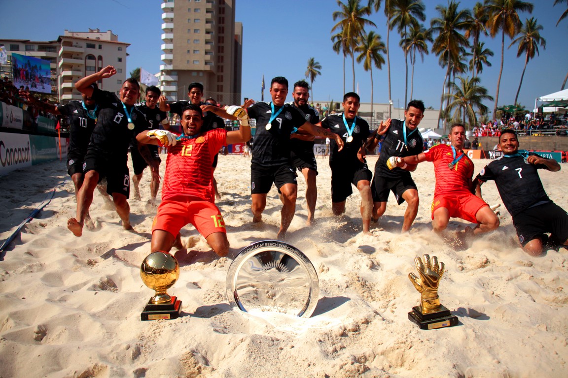 México Campeón de CONCACAF Beach Soccer Championship PV, vence a EUA