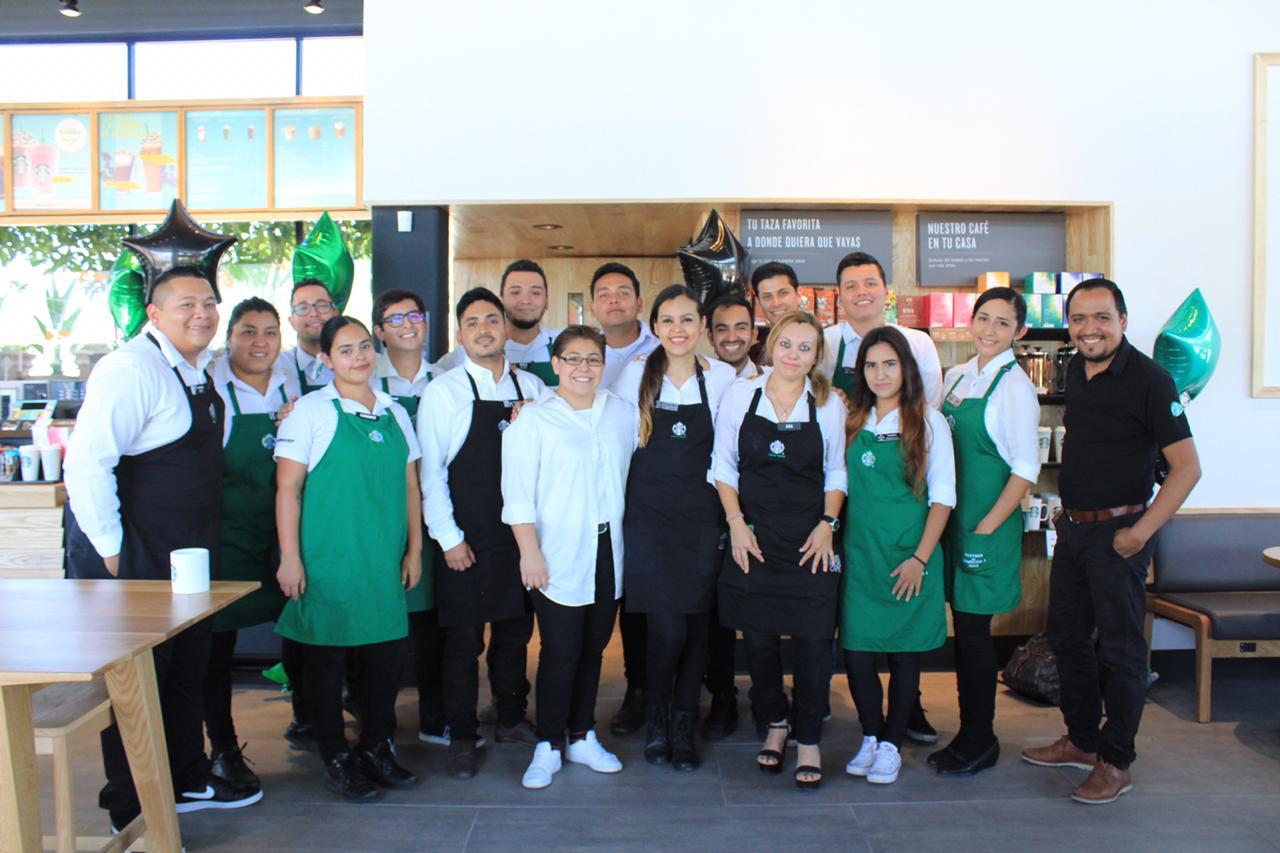 Abre Starbucks nueva sucursal en Bucerías