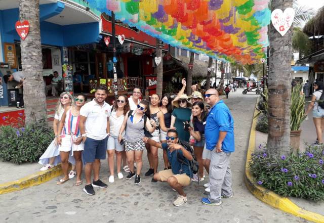 Agentes de viajes de Colombia conocen la esencia de Riviera Nayarit