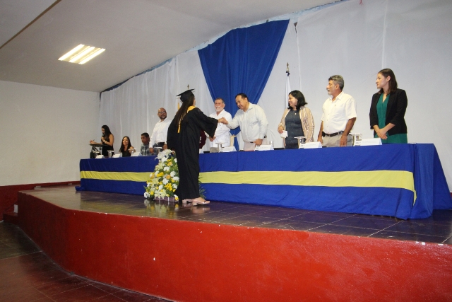 Se gradúa segunda generación de Licenciatura en Administración del Módulo Universitario en Tomatlán, Jalisco