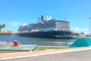 Crucero Koningsdam atraca de nueva cuenta en Puerto Vallarta; realizará cambio de tripulación