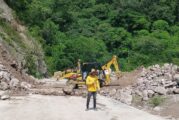 Derrumbes aquejan a las carreteras de la región