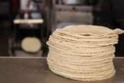 Prevén incremento en el precio de la tortilla a partir del próximo mes