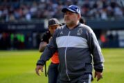 Maradona es hospitalizado por 