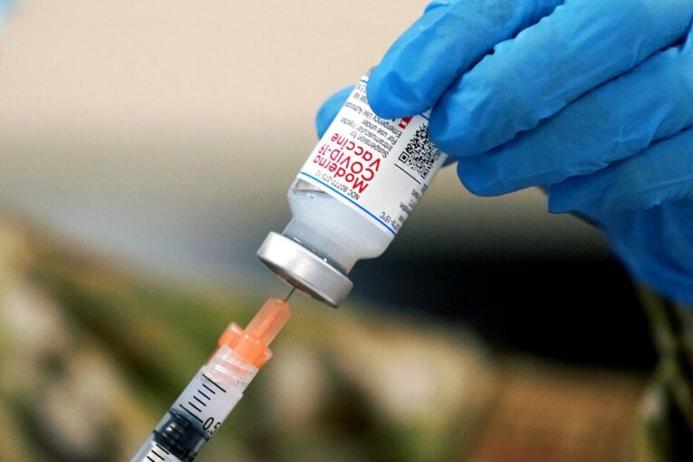 Sector Salud espera segunda dosis de vacunas antiCovid