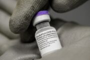 Pfizer reducirá ritmo en entrega de vacunas contra covid-19 a finales de enero