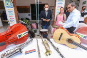 Entregan instrumentos musicales al Instituto de Cultura