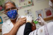 Arrancará vacunación para adultos mayores en Jalisco, mañana martes