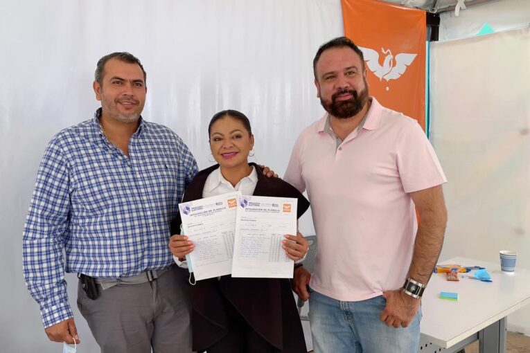 Presenta Guadalupe Guerrero registro a la alcaldía ante el IEPC