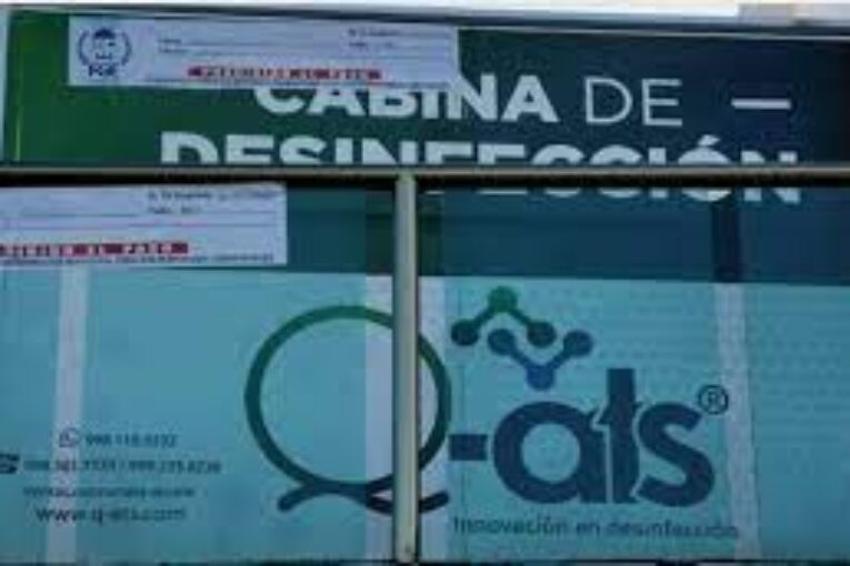Clausuran laboratorios de Cancún donde argentinos se practicaron pruebas Covid