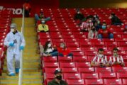 Alertan ante reapertura de estadios; pandemia, lejos de estar resuelta