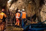AMLO advierte que podría revocar la concesión de dos mineras canadienses