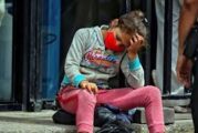 “Mi padre me dijo que siguiera sola y me cuidara”: una niña hondureña de siete años fue abandonada en la frontera