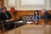 AMLO tiene primera llamada con Kamala Harris, VP de EU; hablaron de migración