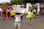 Marchan en protesta por la muerte de los hermanos González Moreno