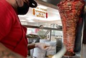 Pagan mil dólares a la semana y… nadie le entra a ser taquero en San Diego