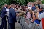 El hombre que abofeteó a Emmanuel Macron fue condenado a 18 meses de cárcel