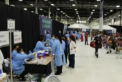 Llevan vacunas a 12 empresas de Jalisco en programa piloto