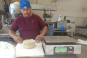 Se dispara el precio de la tortilla; llega a $24 el kilo