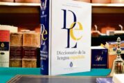 ¿LA RAE RECTIFICA SU POSTURA ANTE EL LENGUAJE INCLUSIVO?