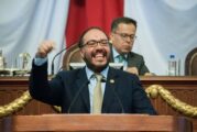 Desaforan al diputado Mauricio Toledo, quien ya se fugó del país