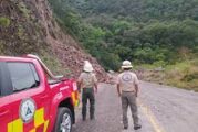 Lluvias causan inundación en Talpa y derrumbe en carretera a Vallarta