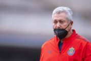 Víctor Manuel Vucetich deja de ser técnico de Chivas