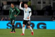 Argentina tiene una noche redonda en el Monumental y vence a Bolivia con triplete de Messi