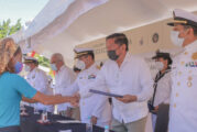 Participa Luis Michel en la entrega de ascensos al personal naval