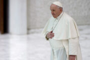 “Recemos por él”: Papa Francisco sobre hombre que irrumpió en el Vaticano 