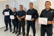 Policías reciben reconocimiento por participar en concurso de tiro policial
