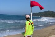 Por alto oleaje, cierran playas en Jalisco y Nayarit