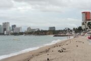Mar en calma en Vallarta pese a presencia de 'Erick' en el sur del país