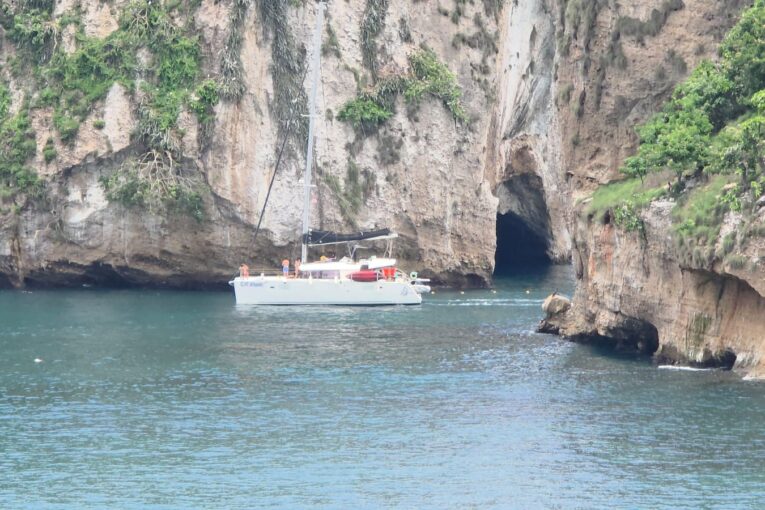 Patrulla Ambiental llama a cuidar Los Arcos de Mismaloya por revelaciones de género
