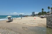 Contaminación de playas en Vallarta preocupa a empresariado