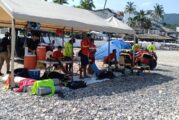 Localizan sin vida a joven tras lanzarse al mar para salvar a su hermano