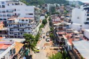 Seapal Vallarta moderniza red de drenaje en calle Aquiles Serdán