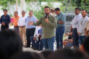 Luis Munguía escucha y atiende peticiones de planteles educativos