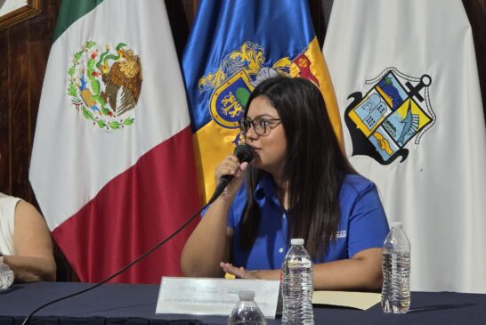 Entregan más de mil credenciales y tarjetones de discapacidad