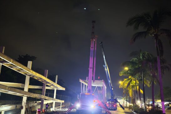 Avanza colocación del puente peatonal en el Nodo Vial de Las Juntas pese a retrasos en la obra