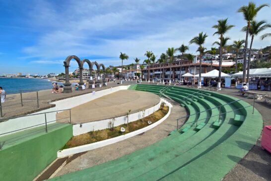 Frente al mar, une tu historia para siempre
