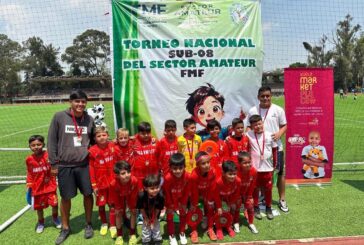 PEQUEÑOS GIGANTES DE LIGA VALLARTA HACEN HISTORIA EN TORNEO NACIONAL DE LA FMF