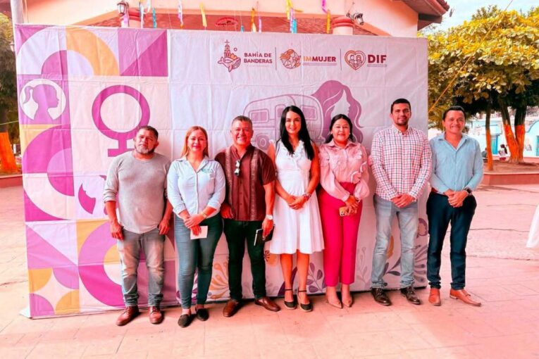 Mujeres reciben atención especial en Bahía de Banderas