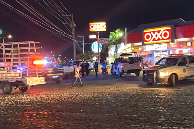 Operativo de seguridad en Bucerías