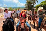 Ra Aguilar acompaña al pueblo de Las Palmas en la tradicional Prepaseada familiar
